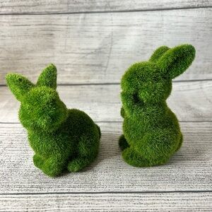 Set of 2 small moss bunnies